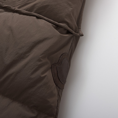 ハイクオリティダウンジャケット素材ディテール